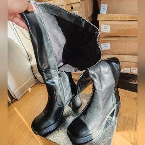 Black Leather Women's Boots